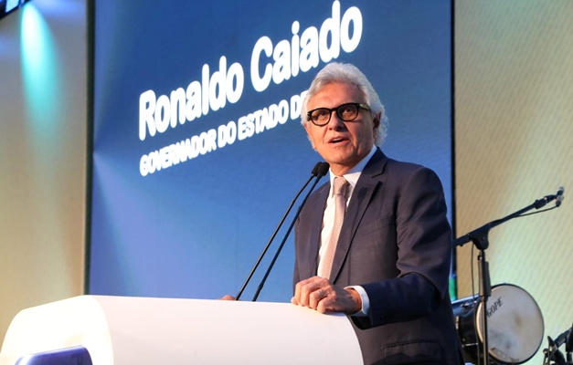 Caiado alerta para crise de “proporções inimagináveis” com Lula no governo