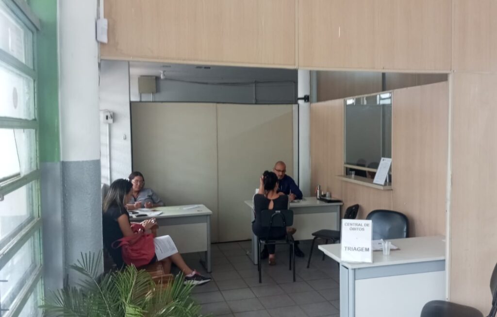 Central de Óbitos da prefeitura atende 24 horas por dia para liberação de corpos