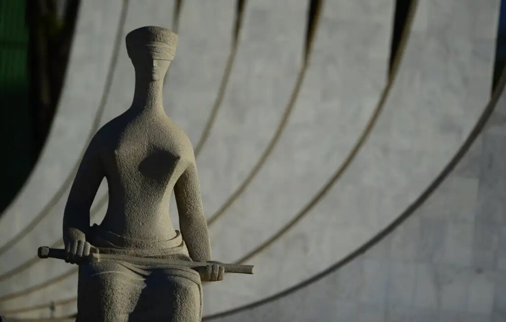 STF mantém regra que reduz aposentadorias por invalidez