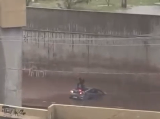 Chuva causa transtornos em Goiânia e Mabel fala em instalar cancelas na Marginal Botafogo e Avenida 87