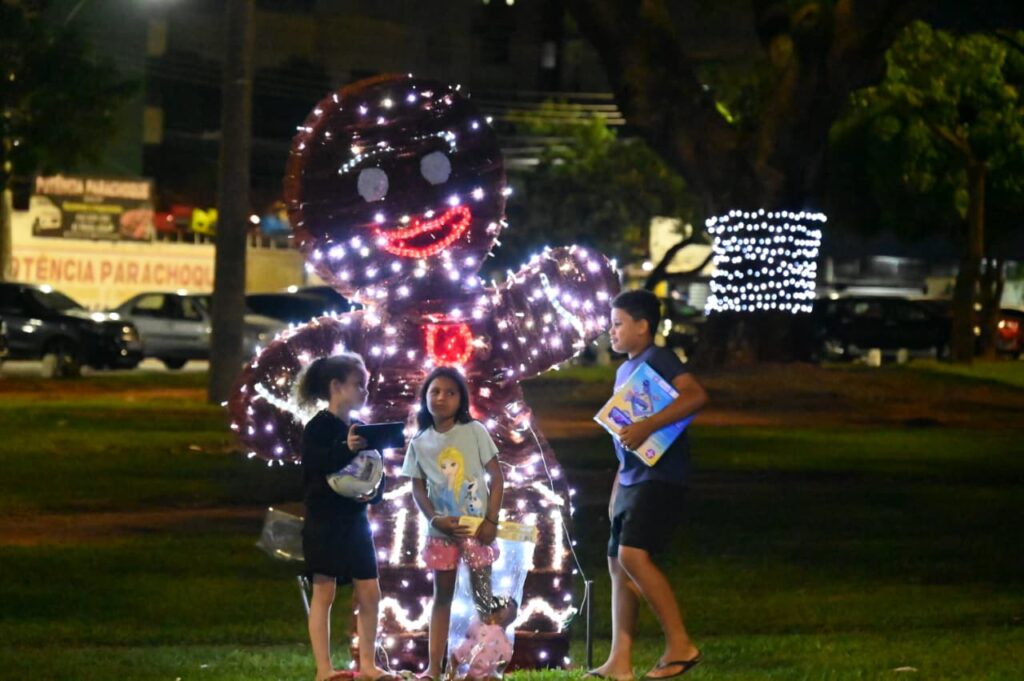 Prefeitura amplia iluminação natalina em Goiânia; confira lista de lugares para visitar 