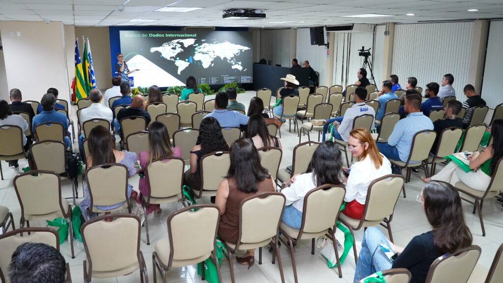 Especialistas debatem soluções urbanas sustentáveis em seminário promovido na Fieg