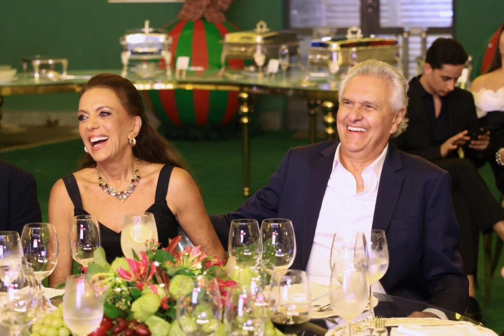 Caiado ressalta força da mulher para impulsionar economia goiana em confraternização da Acieg