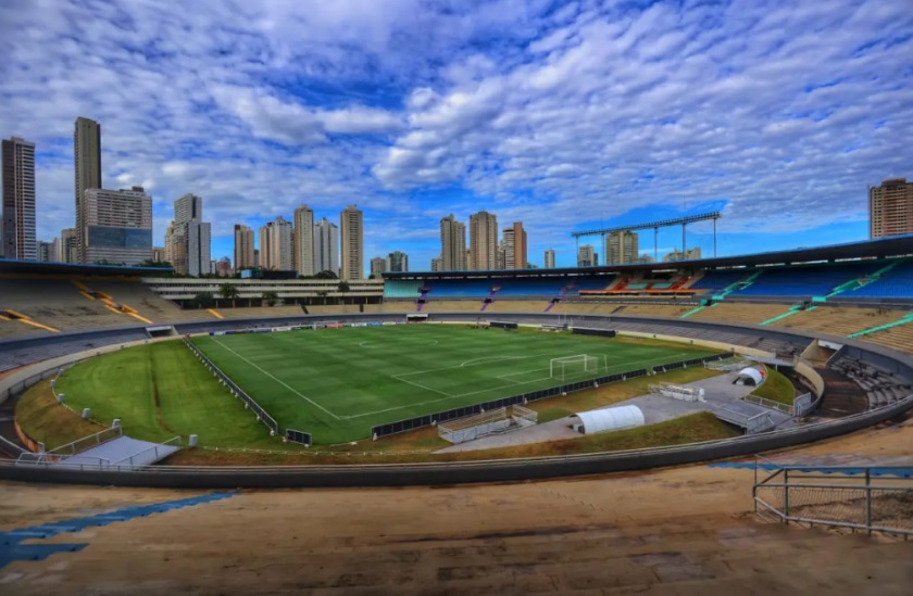 Caiado anuncia transferência do Serra Dourada e apresenta projeto de reforma do complexo esportivo