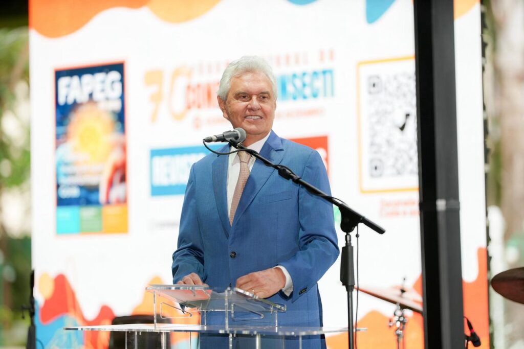 Caiado anuncia 21 editais e R$ 47,4 milhões para ciência e inovação