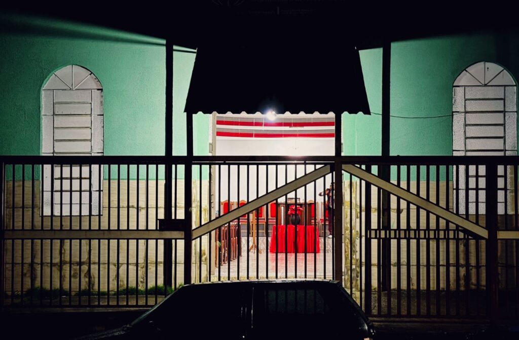 Sobre fé e microfone