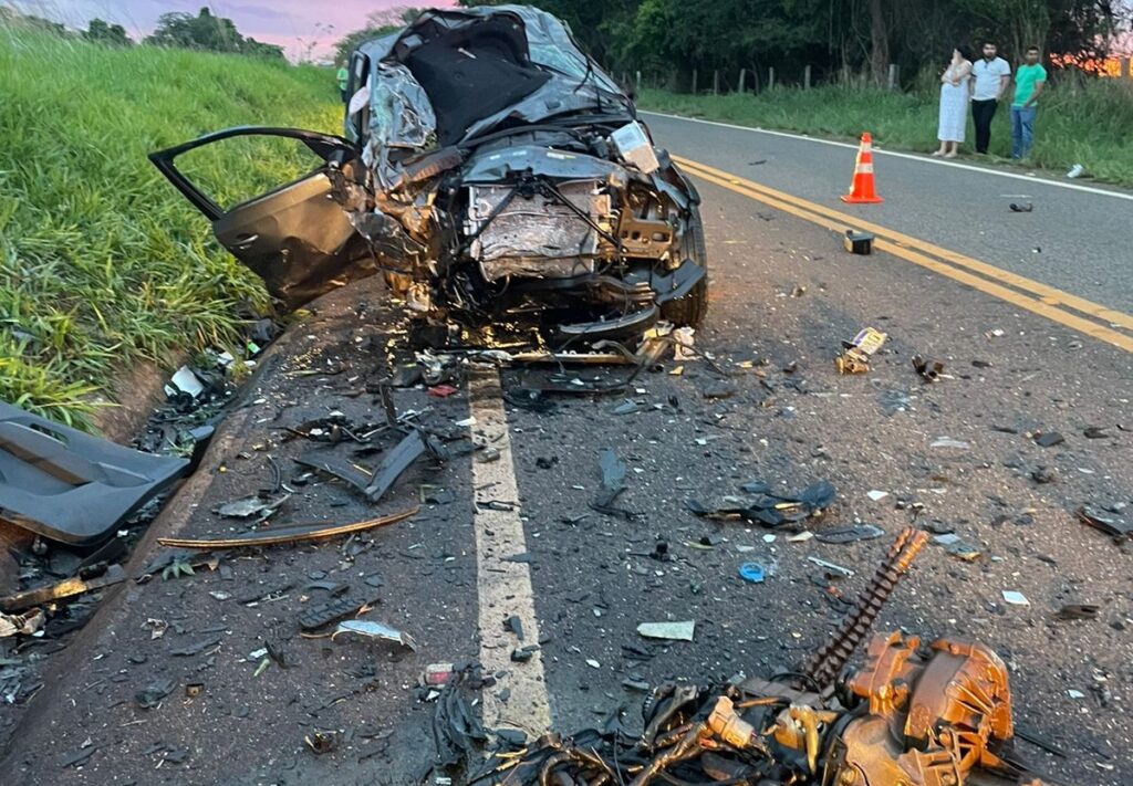 Mabel manifesta pesar por vítimas de acidente na GO-164: “que Deus e as boas memórias sejam conforto”