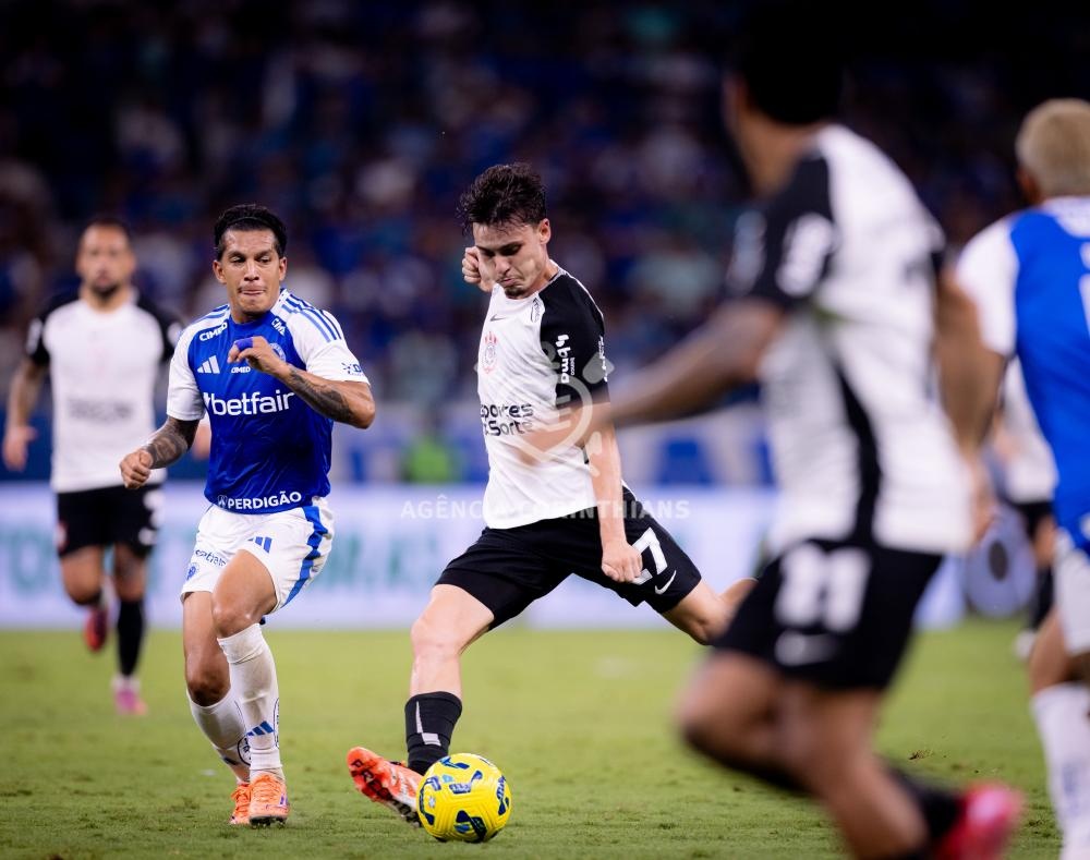 Corinthians tenta se reafirmar em casa contra o Cruzeiro para ir à final da Copa do Brasil