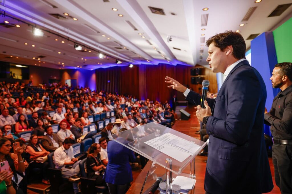 Daniel Vilela destaca parceria com municípios no Encontro Anual de Gestores em Goiânia