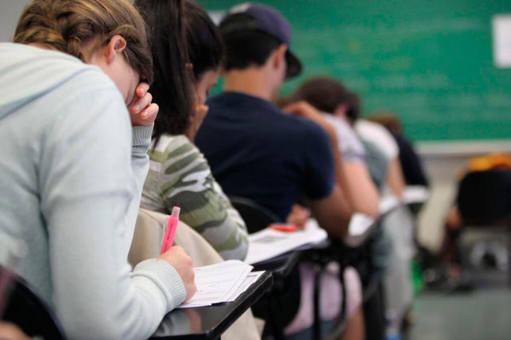 Reflexão sobre perdão é tema da redação da Fuvest