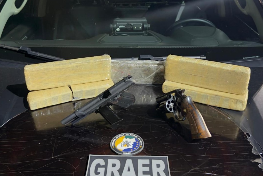 Suspeitos de integrar facção criminosa do RJ morrem em confronto com a PM em condomínio de Aparecida