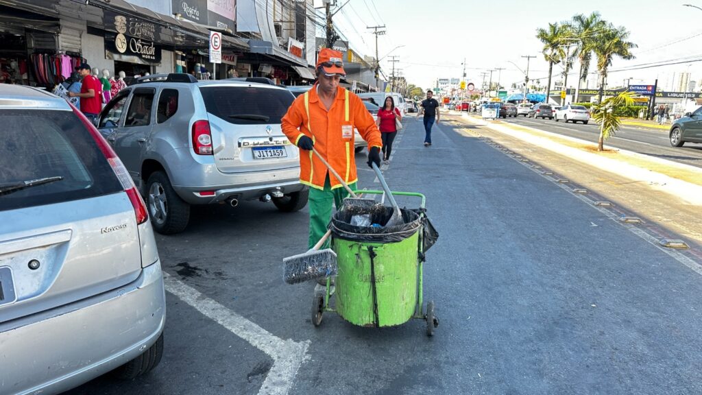 Comurg intensifica limpeza na Região da 44 durante período de fim de ano