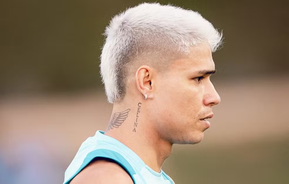 Luiz Araújo cita erros contra o Bayern no Mundial como lição para encarar o PSG: ‘Pés no chão’