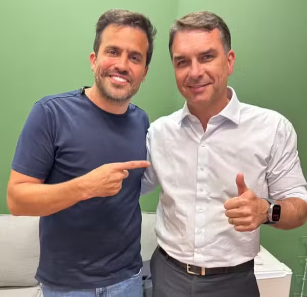 Pablo Marçal declara apoio a Flávio: ‘É o Bolsonaro que a gente sempre quis’