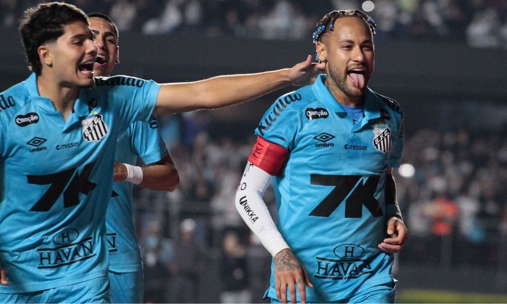 Neymar marca 3 gols na vitória sobre o Juventude e dá fôlego ao Santos na briga contra degola