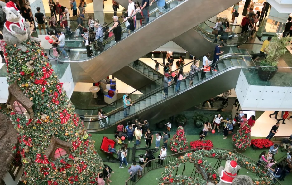 Região da 44, shoppings e bancos: Saiba o que abre e fecha em Goiânia no Natal