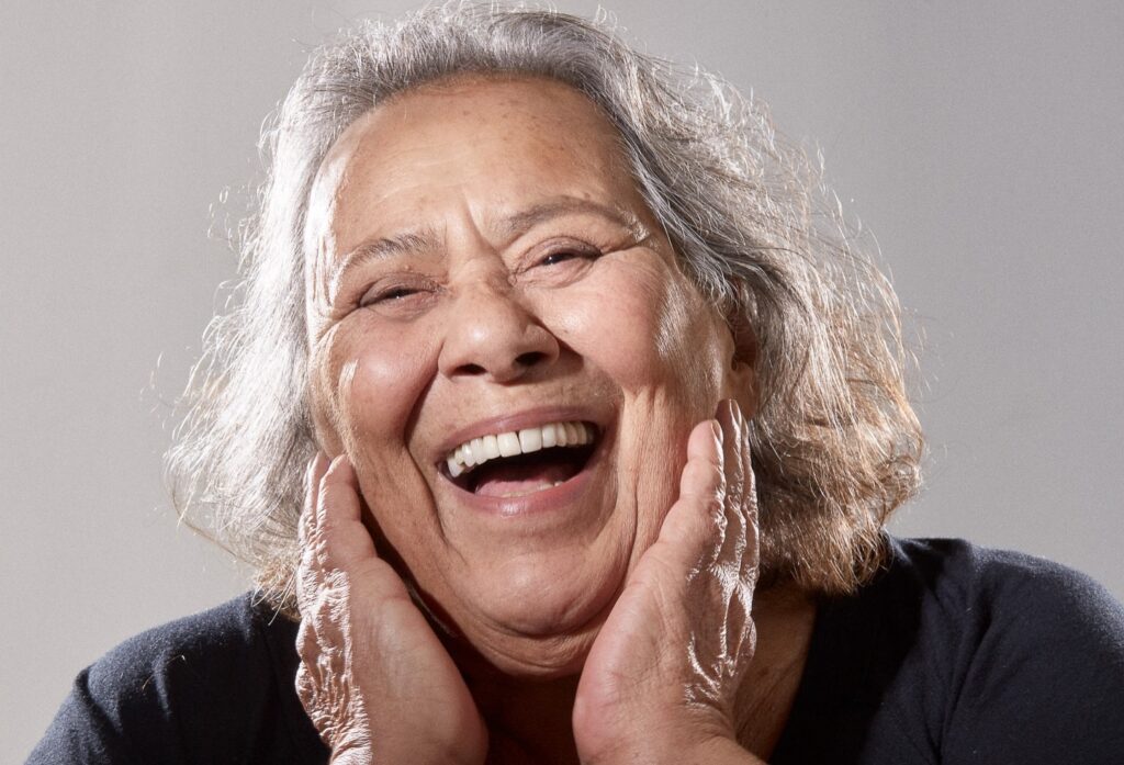 Morre Teuda Bara, uma das fundadoras do Grupo Galpão