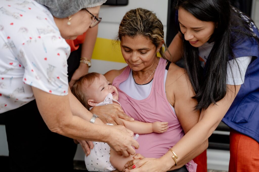 Saúde orienta goianos sobre atualização do cartão de vacinação antes das viagens de férias