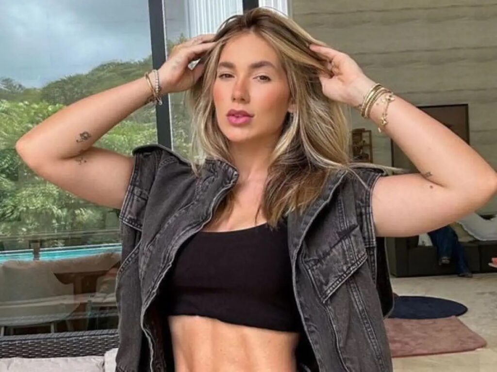 Grande Rio desfila com Virgínia no lugar de Paolla; e Salgueiro fecha dia na Sapucaí