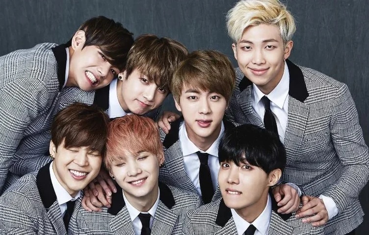 BTS está pronto para voltar e anuncia álbum e turnê mundial