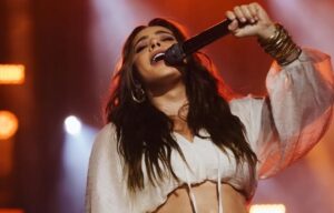 Lauana Prado anuncia gravidez após término de noivado