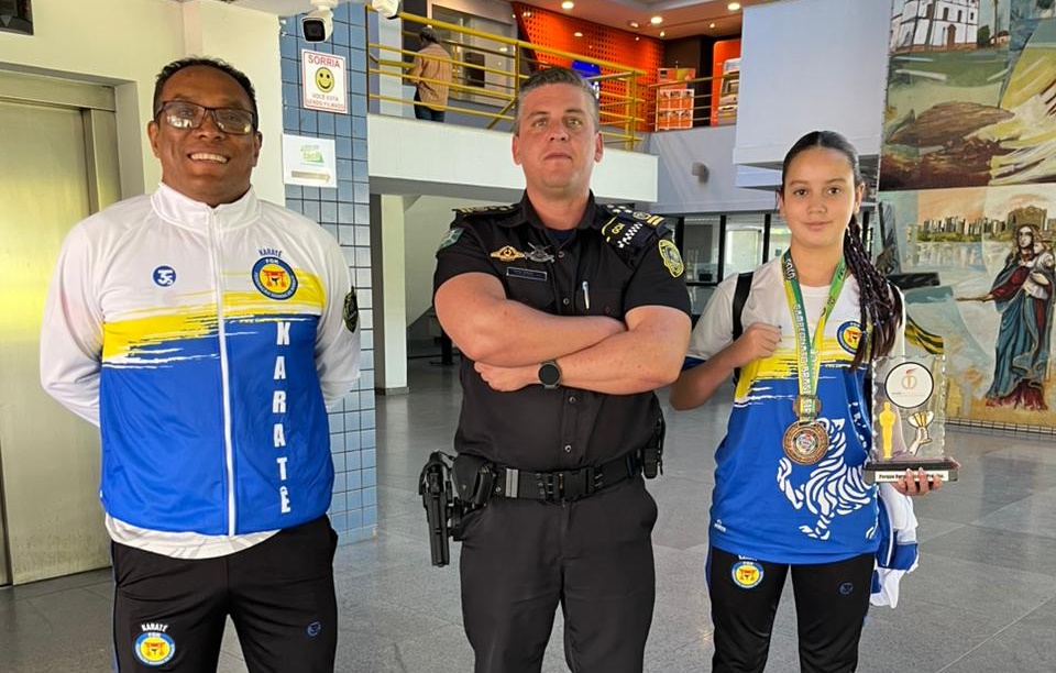 Jovem goiana busca apoio financeiro para disputar Mundial de Karatê na Europa