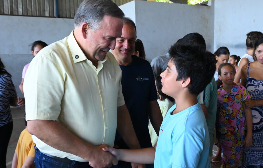 Mabel participa do encerramento da Colônia de Férias na Região Noroeste