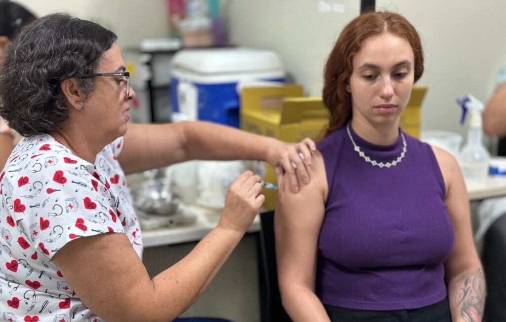 Governo de Goiás promove Dia D de vacinação contra a febre amarela em Goiânia