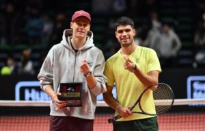 Alcaraz derrota Sinner em jogo de exibição milionário na Coreia do Sul