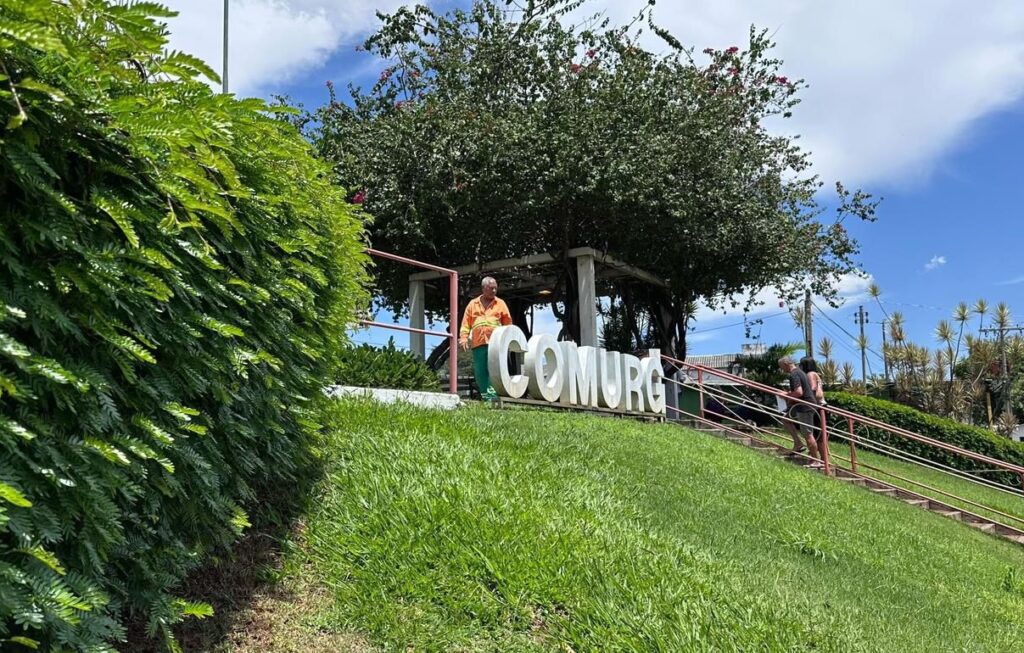 Comurg oferece vagas gratuitas para garis concluírem o ensino médio em um ano