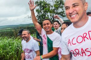 Na reta final de sua caminhada, Nikolas Ferreira avalia que ato ‘já atingiu seu objetivo’