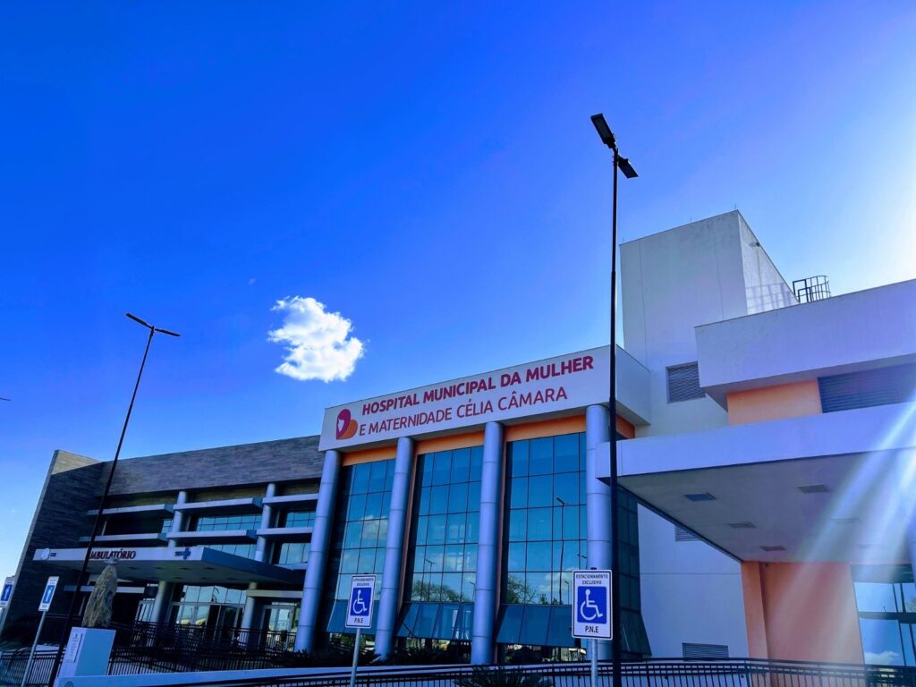 Maternidade Célia Câmara realiza vacinação contra bronquiolite para gestantes em Goiânia