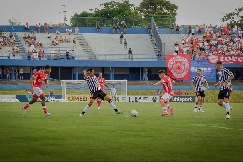 Vila Nova vence Anápolis em partida da 3ª rodada do Goianão