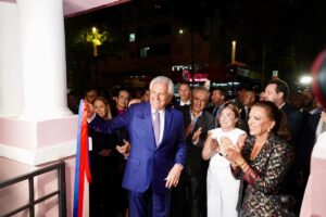 “É a educação cada vez mais valorizada”, diz Caiado ao reinaugurar o Lyceu de Goiânia