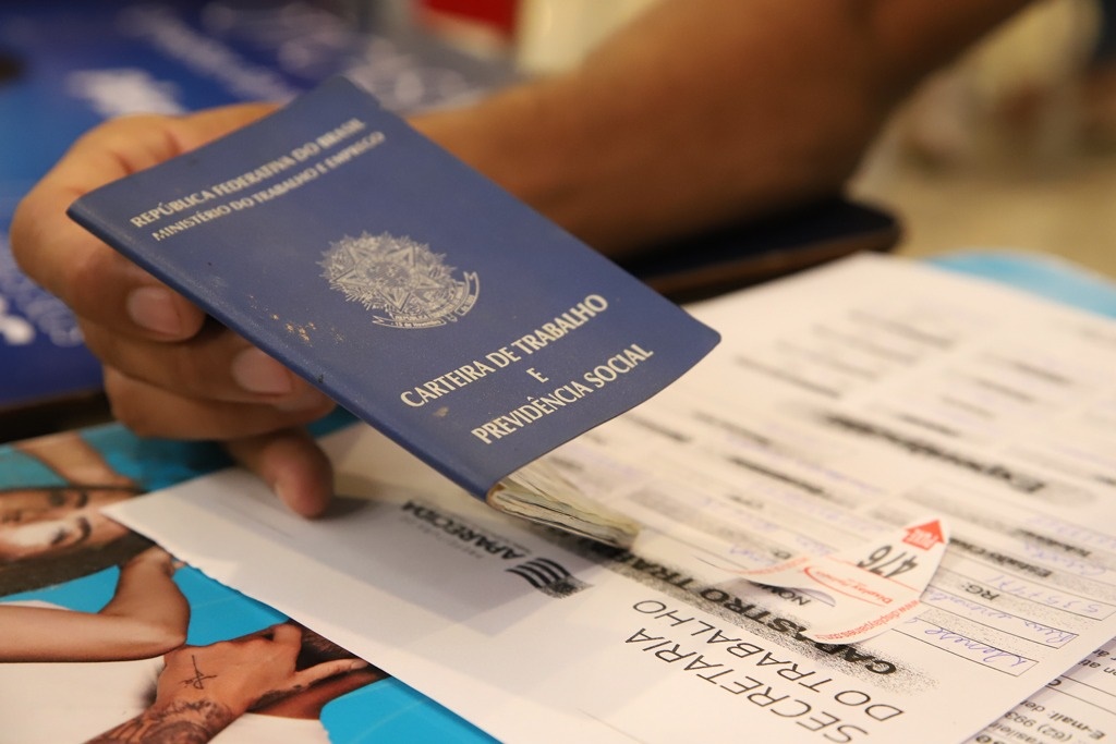 Semana começa com quase 1,3 mil vagas de trabalho disponíveis em Aparecida de Goiânia