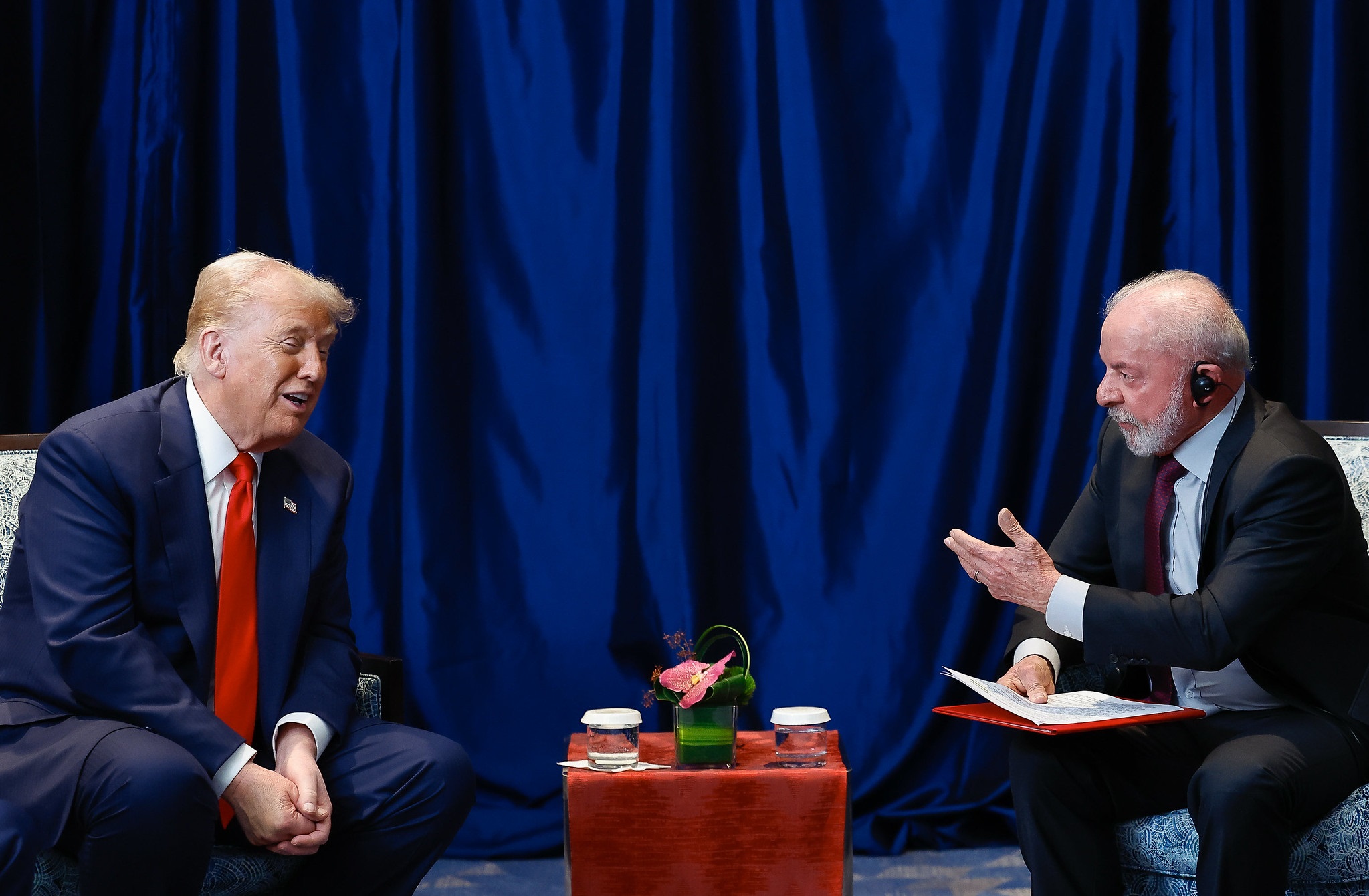 Lula e Trump discutem Conselho de Paz e Venezuela em conversa de 50 minutos