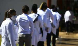 Universidades privadas de Medicina relatam dados divergentes e Inep admite 'inconsistência'