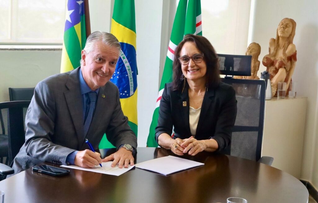 Governo de Goiás e UFG firmam acordo para criação do Centro de Ciências e Tecnologia Mineral