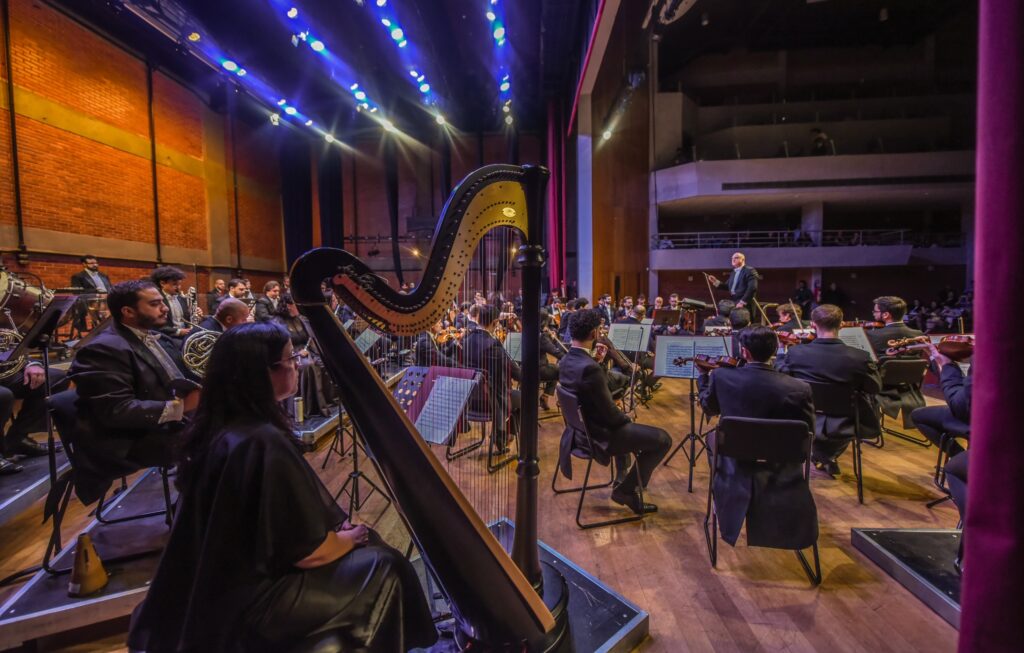 Governo reajusta salários de professores das Escolas do Futuro e músicos da Filarmônica