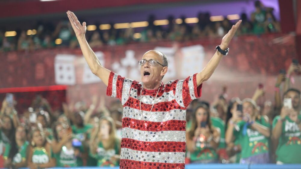 Mestre Ciça se emociona com título da Viradouro e faz promessa: ‘Vou parar de fumar’