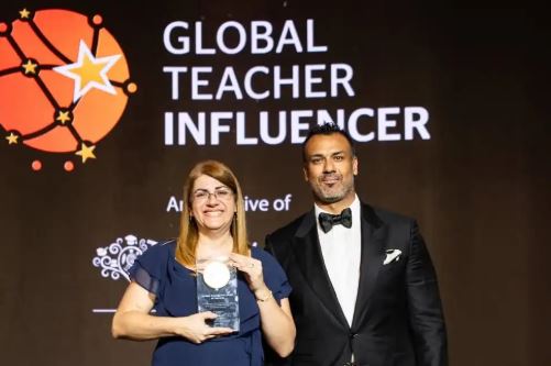 Professora de SP é reconhecida como a educadora mais influente do mundo