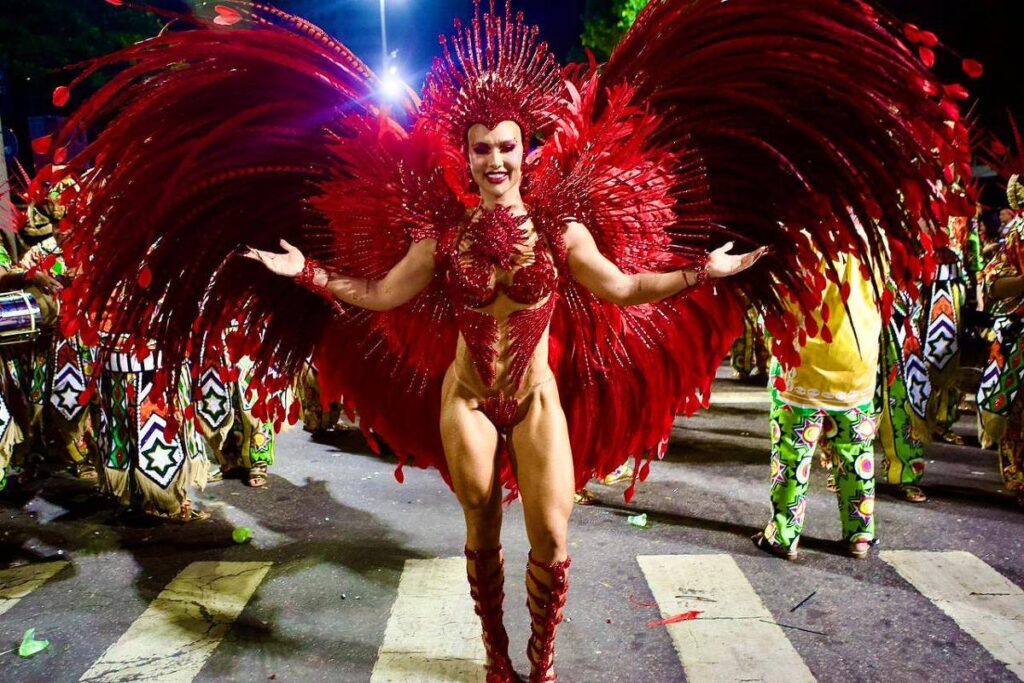 Virginia Fonseca estreia como rainha de bateria no carnaval do Rio de Janeiro: ‘Foi ótimo’