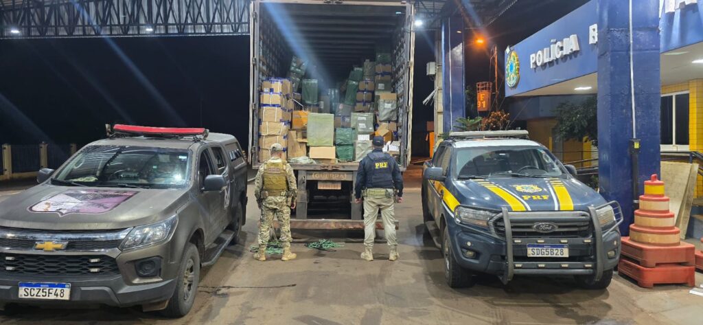 Carga de contrabando avaliada em R$ 25 milhões é apreendida em Jataí