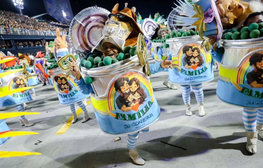 OAB-RJ diz que desfile da Acadêmicos de Niterói configurou preconceito religioso em ala