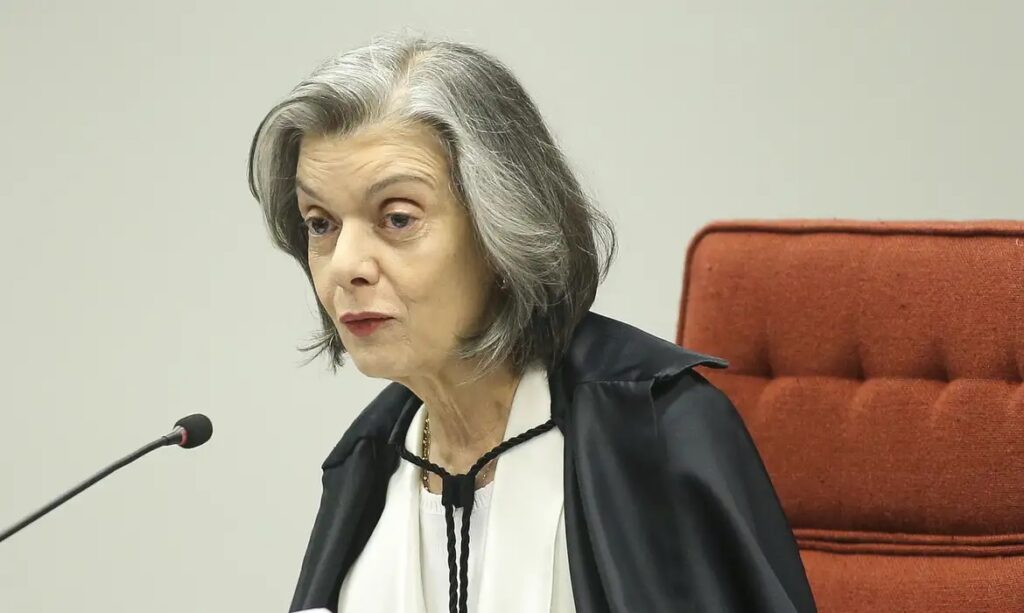 Cármen Lúcia será relatora de Código de Ética do STF, anuncia Fachin