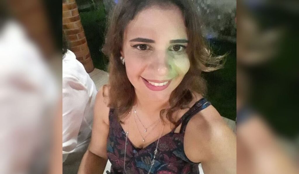 Professora de Direito é assassinada a facadas por aluno dentro de sala de aula