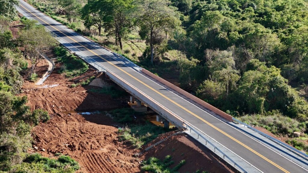 Caiado entrega GO-154 e destaca ligação asfáltica inédita para Bonópolis