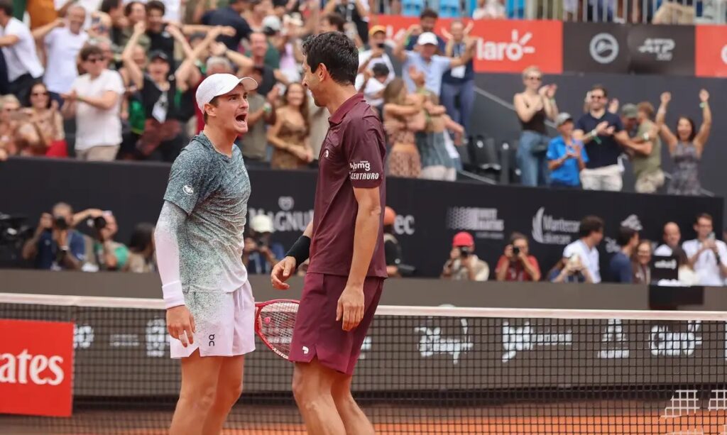 João Fonseca e Marcelo Melo alcançam final do Rio Open