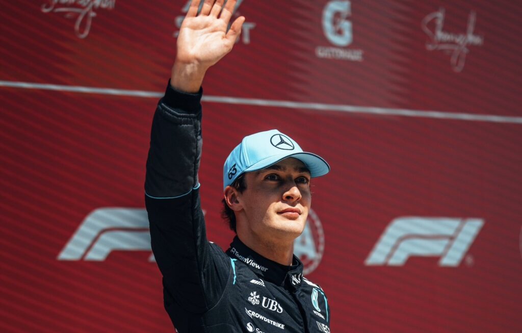 F1: Russell vence sprint com batalha de Ferraris no GP da China