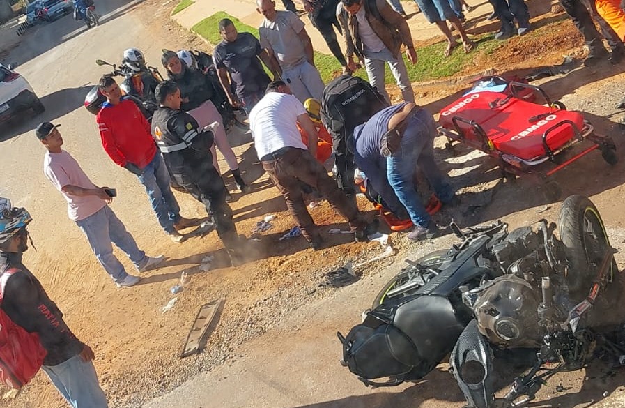 Acidente de trânsito deixa motociclista ferido em Goiânia